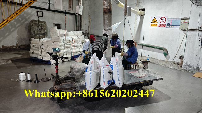 Perles de Soude Caustique Purete 99 Usine