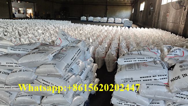 Premium caustic soda parels 99 in 25kg PP PE bags